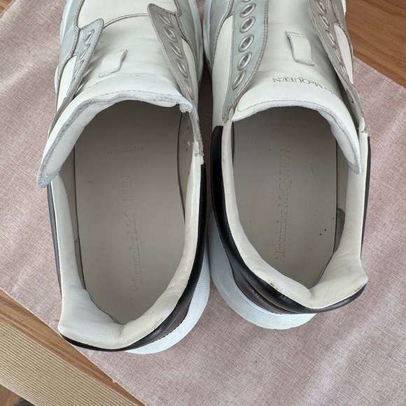 Alexander McQueen Oversized Court Sneakers - Picture 6 of 8